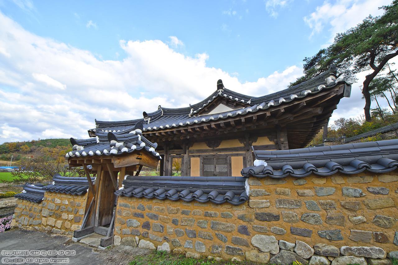 Gwiae Traditional House Yeongcheon Eksteriør billede