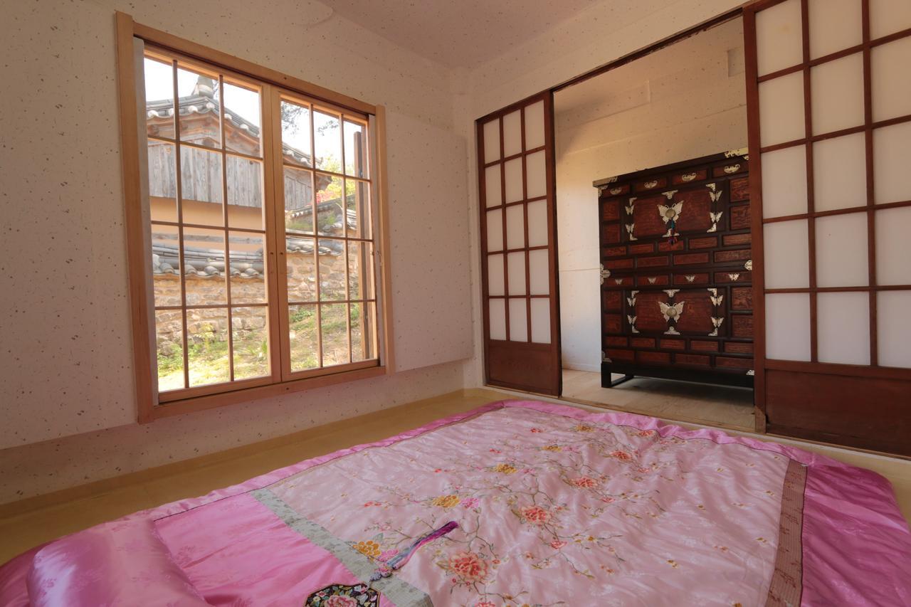 Gwiae Traditional House Yeongcheon Eksteriør billede